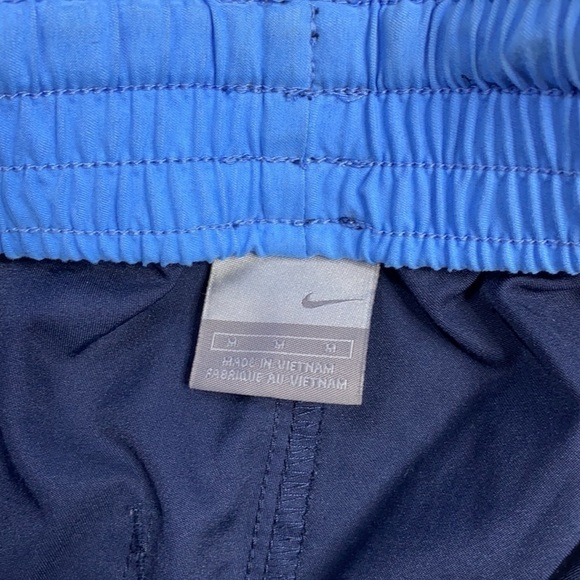 Nike Blue Vintage Swim Trunks Unlined - Picture 4 of 11